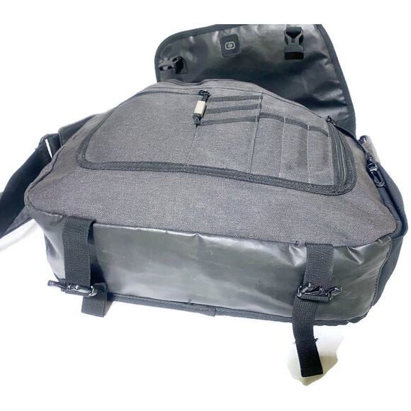 Oglio Laptop Computer Messenger Bag Gray 16 x 11 - Picture 4 of 9